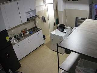 voyeurcam-jb-kitchen-1