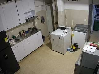 voyeurcam-jb-kitchen-1