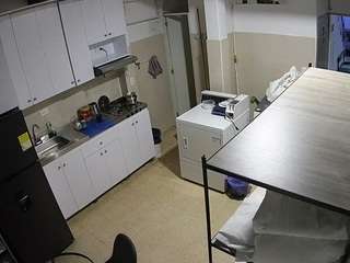 voyeurcam-jb-kitchen-1
