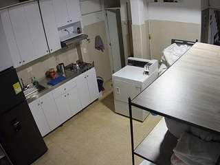 voyeurcam-jb-kitchen-1
