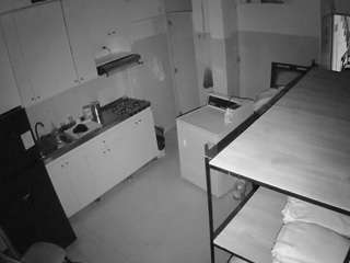 voyeurcam-jb-kitchen-1