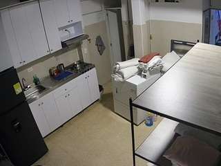 voyeurcam-jb-kitchen-1
