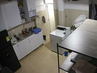 voyeurcam-jb-kitchen-1