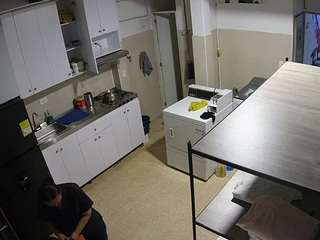 voyeurcam-jb-kitchen-1