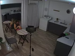 voyeurcam-jb-kitchen-1's Live Sex Cam Show