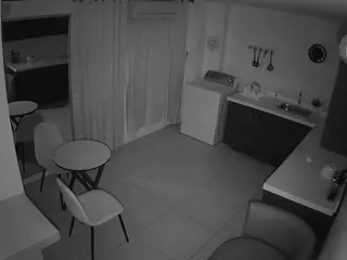 voyeurcam-jb-kitchen-1's Live Sex Cam Show