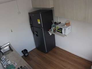 voyeurcam-jb-kitchen-2