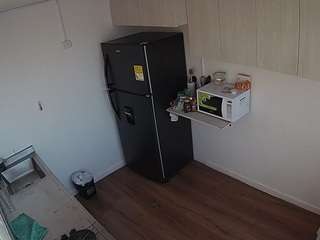 voyeurcam-jb-kitchen-2