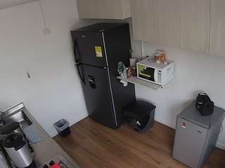 camsoda voyeurcam-jb-kitchen-2