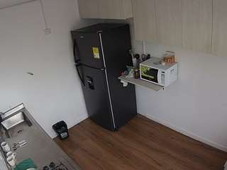 voyeurcam-jb-kitchen-2