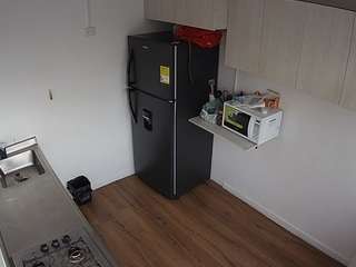 voyeurcam-jb-kitchen-2