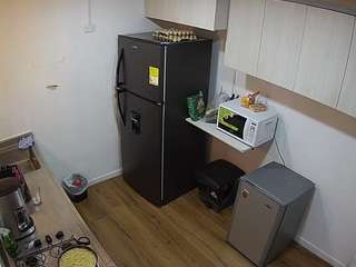 camsoda voyeurcam-jb-kitchen-2