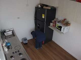 Bigcox camsoda voyeurcam-jb-kitchen-2