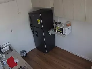 voyeurcam-jb-kitchen-2's Live Sex Cam Show