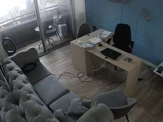 voyeurcam-jb-office-1