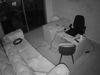 voyeurcam-jb-office-1