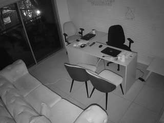 voyeurcam-jb-office-1