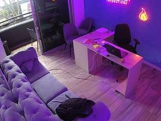 camsoda voyeurcam-jb-office-1