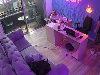 camsoda voyeurcam-jb-office-1