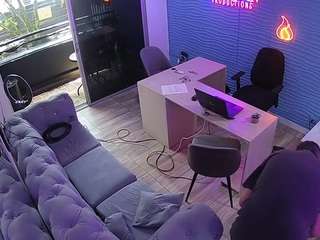 camsoda voyeurcam-jb-office-1