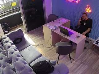 camsoda voyeurcam-jb-office-1