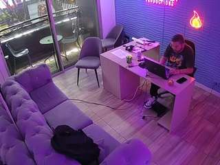 camsoda voyeurcam-jb-office-1