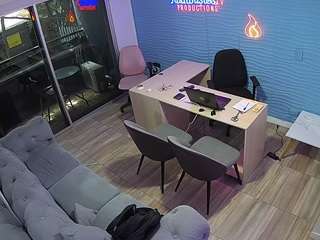 Fapcam camsoda voyeurcam-jb-office-1