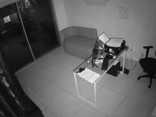 Sur Voyeur Webcam camsoda voyeurcam-jb-office-1