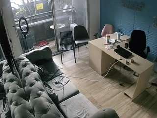 camsoda voyeurcam-jb-office-1