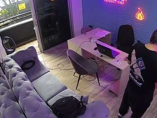 camsoda voyeurcam-jb-office-1