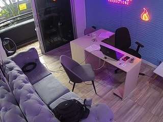 camsoda voyeurcam-jb-office-1