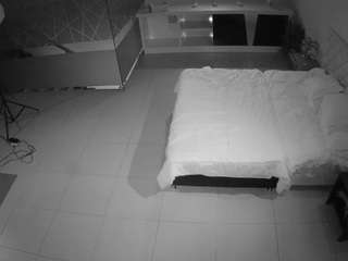voyeurcam-jb-office-1