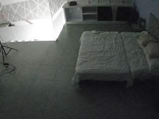 voyeurcam-jb-office-1