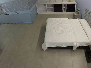 voyeurcam-jb-office-1