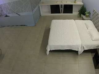 voyeurcam-jb-office-1