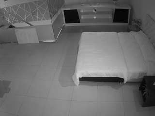  voyeurcam-jb-office-1 chat room