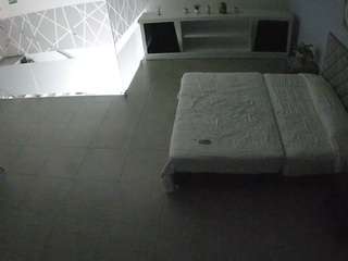  voyeurcam-jb-office-1 chat room