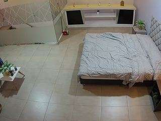 voyeurcam-jb-office-1