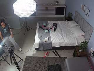 voyeurcam-jb-off... Live Webcam on CamSoda