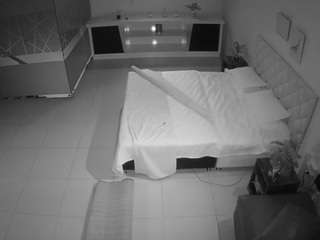 voyeurcam-jb-office-1 camsoda