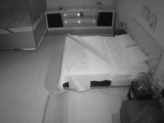 voyeurcam-jb-office-1 camsoda