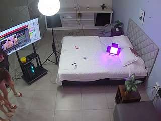 voyeurcam-jb-office-1