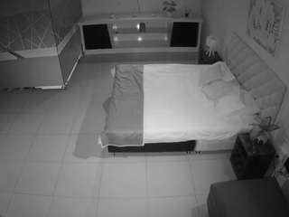 voyeurcam-jb-office-1