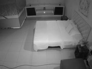 voyeurcam-jb-office-1 camsoda