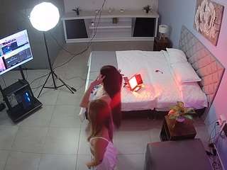 voyeurcam-jb-office-1 camsoda