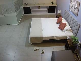 voyeurcam-jb-office-1 camsoda