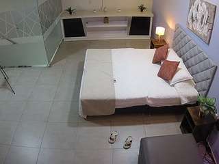 voyeurcam-jb-office-1 camsoda