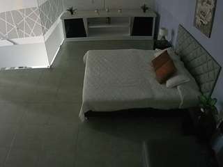 voyeurcam-jb-office-1 camsoda