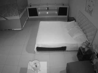 voyeurcam-jb-office-1 webcam model