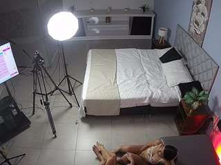 voyeurcam-jb-office-1